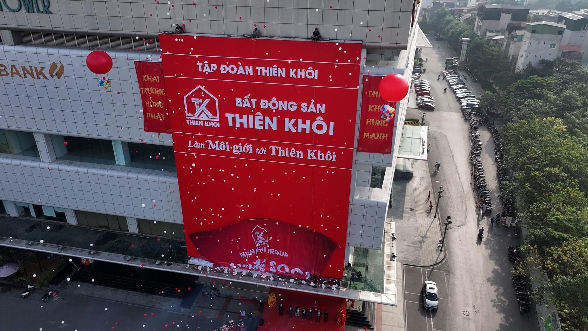Nhân Viên Kinh Doanh BĐS Thiên Khôi